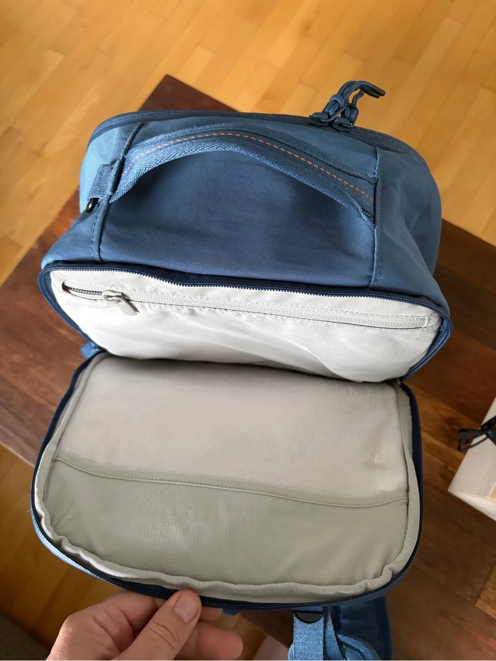 Bagsmart Moss 22l backpack like new